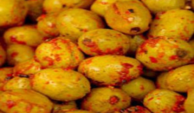 Olives Pickle Recipe (Weralu Achcharu)